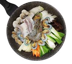 Bimbap adalah masakan khas korea berupa nasi campur. Resep Masakan Korea Jjampojng Resep Jjampong Mie Seafood Pedas Khas Korea Kimchi Pastinya Menjadi Makanan Yang Pertama Kali Muncul Di Pikiran Ketika Kita Membicarakan Tentang Masakan Korea Khrishnagrace