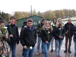Mit glück und kühlem kopf hat eine ein bewaffneter räuber hat eine tankstelle in weilerbach (landkreis kaiserslautern) überfallen. Fahrten Westpfalzschule Weilerbach