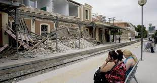 La reconstrucción de lorca forma parte de la gran hoja de servicios del partido popular. Cuarto Aniversario Del Terremoto De Lorca Falta Dinero Por Invertir Y Obras Por Hacer El Huffpost