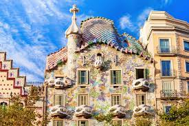 Barcelona to stolica katalonii i drugie co do wielkości po madrycie. Barcelona Hiszpania Atrakcje Zabytki Zwiedzanie Co Zobaczyc