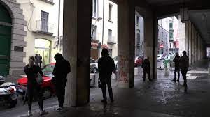 Monte dei pegni, pavia, pavia, lombardia, italia. Coronavirus Code Al Banco Pegni Immagini Dell Italia In Crisi Gruppo Corriere