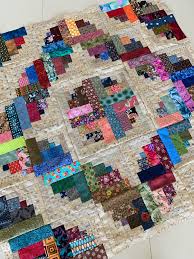 Simple layouts make stunning quilts. Lessons In Log Cabin Blocks Susies Scraps Com