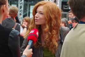 3,588 likes · 2 talking about this. Familienausflug In Die Hauptstadt Hollywoodstar Tom Hanks Sein Sohn