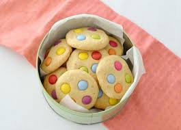 These Thermomix Dotty Biscuits Are The Perfect Fun Lunch Box Or After School Treat For The Kids This Biscuit Recipe Biscuit Recipe Thermomix Thermomix Recipes