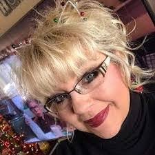 Heather Demma's Instagram, Twitter & Facebook