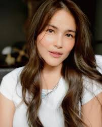 Nadine Lustre, Pia Wurtzbach, and other local stars rocking the barefaced  look • PhilSTAR Life