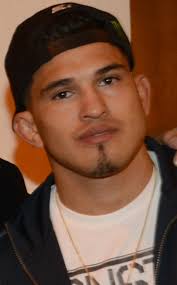 Similarly, clay has dark brown hair as well as dark brown eyes. Anthony Pettis Wikipedia