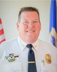 Leonard Keyes's Instagram, Twitter & Facebook