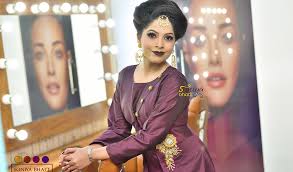 Award-Winning Makeup Artist in Indore