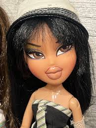 BRATZ FLASHBACK FEVER Fashion Dolls