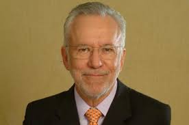 Julia revelou que completa 9 anos de globo no mesmo dia do casamento do pai. Gcn Net Br Noticias De Franca E Regiao