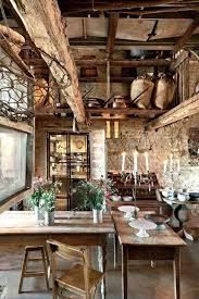 Epingle Par Snezana Sikima Sur Cabin And Country Home Decor Italien Rustique Maison Italienne Decor Italien