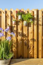 On Decore Les Panneaux Bois Leroy Merlin Panneau Bois Jardin Panneau Bois Cloture Jardin Bois