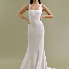 Wedding dresses for $1000 are simple white gowns, but they have evolved in ways unimaginable over the centuries. 20 Best Wedding Dresses Under 1 000 Of 2021