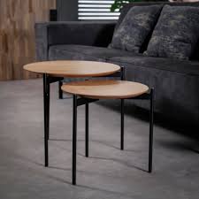 Pratiques pour meubler un petit espace, ces tables basses pourront également être utiles comme bout de canapé pour poser une lampe ou une petite. Petite Table Gigogne Contemporaine 2 Pieces Goteborg Tables Basses Gigognes Pier Import