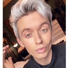 Blake Liles's Instagram, Twitter & Facebook