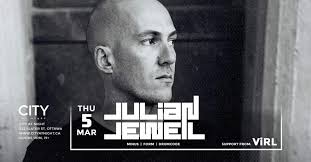 Julian Jeweil at City At Night, Ottawa