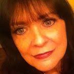 Earlene Olson's Instagram, Twitter & Facebook