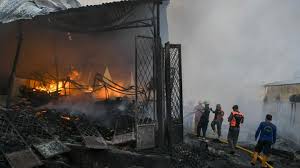 Sebelumnya, kebakaran besar terjadi di jalan haji sabeni raya rt 001 rw 002 kebon melati, tanah abang, jakarta pusat pada kamis (8/4/2021) sekitar pukul 16.50 wib. 63wmkzqhf4wpwm