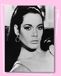 Martine Beswick
