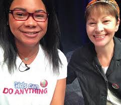 Iris Savage's Instagram, Twitter & Facebook