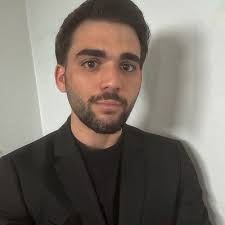 C'est avec fierté que je vous partage l'obtention de mon Bachelor Banque  Assurance 🎉 Une page se tourne pour en ouvrir une autre, après une année  riche en apprentissages, en expériences et