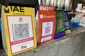 Merchants scan user's qr code: Duitnow Qr When Will Boost Grab And Touch N Go Ewallet Support Malaysia S Unified Qr Code