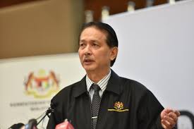 Tan sri dato' seri utama arshad ayub. Noor Hisham Dikurnia Tan Sri Tun Kepada Tengku Maimun Arshad Ayub Sempena Keputeraan Agong Minda Rakyat
