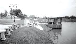 Bandar baru bangi (literally translated from malay to english as (new city of bangi) is a township situated in hulu langat region, in southeastern selangor, malaysia. Bau Harum Dari Hutan Harian Metro