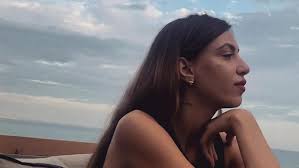 Βραδινή έξοδος με τον σύντροφό της, κωνσταντίνο κυριάκου pics επόμενο κατερινα καινουργιου | η εντυπωσιακή εμφάνιση στο κολωνάκι! Garyfallia Kalifwnh H Skarlet Gioxanson Apo To Agrinio Entypwsiase Toys Krites Toy Gntm Bovary