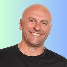 🎡 Did you know the first escalator was designed as an amusement park ride?