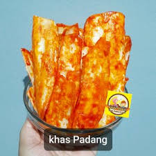 Selain itu keripik singkong ini jika diproduksi dalam jumlah besar bisa dijadikan referensi oleh. Ulasan Dan Review Keripik Singkong Pedas Balado Khas Padang Setiawan Pahing