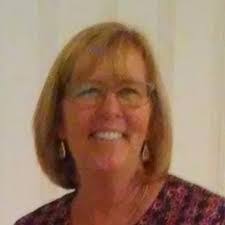 Arlene Norris's Instagram, Twitter & Facebook