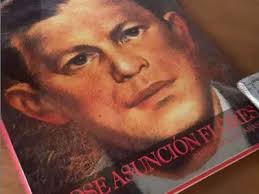 Enigma y tormento en José Asunción Flores