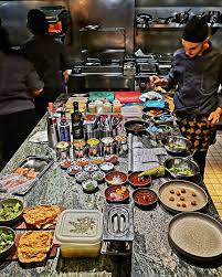 Top 13 Barcelona Restaurants For Stoners Barcelona Restaurants Best Steak Restaurants Best Italian Restaurants