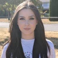 Haley Singleton's Instagram, Twitter & Facebook