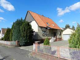 There is a terrace and guests can make use of free wifi and free private parking. Haus Zum Verkauf 38518 Gifhorn Mapio Net