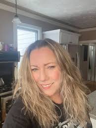 Natural glow highlighter recommendations for fair skin