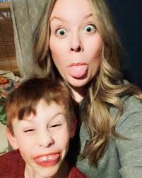 Danielle Bronaugh Callow (@nellycallow) • Instagram photos and videos