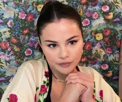 Latin Legends: The 50 Most Famous Singers of All Time