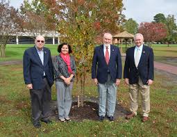 Southern Delaware Military Officers Association donates to Delaware Tech