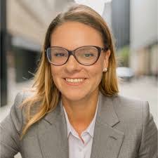 Lori Shuster's Instagram, Twitter & Facebook