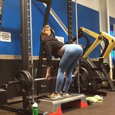 Deadlift With Smith Machine Video Programmes De Conditionnement Physique Fitness Et Musculation Exercices Fessiers