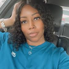 a lil date to a NBA game sounds good!