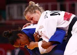 1°mulher medalhista olímpica de esportes ind. S83yh8dog K2fm