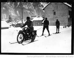 Chamonix Ski Joering En Moto Photographie De Presse Agence Meurisse 1 Ski Ski Vintage Mode Au Ski