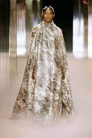 Jan 27, 2021 courtesy of fendi. Fendi Couture Brings Out Naomi Campbell Bella Hadid And Kate Moss