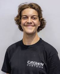 Christopher Loa's Instagram, Twitter & Facebook