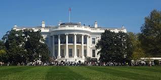 Es wurde vermutlich schon zuvor umgangssprachlich als. Weisses Haus In Washington Eindringling Festgenommen Mann Wollte Donald Trump Treffen Kolner Stadt Anzeiger