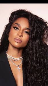 Ciara Hyde's Instagram, Twitter & Facebook